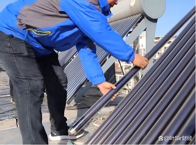 曾经大火的太阳能热水器如今为啥没人用了？它有哪些缺陷？必威(图3)